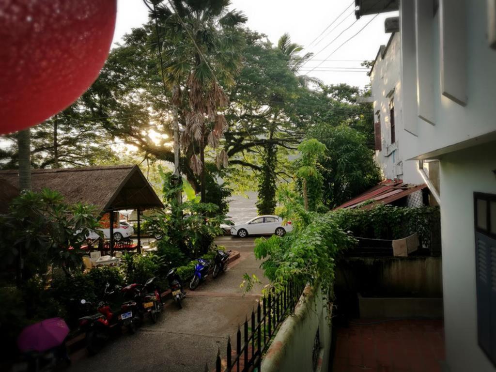 Viradesa Guesthouse Luang Prabang Exterior photo